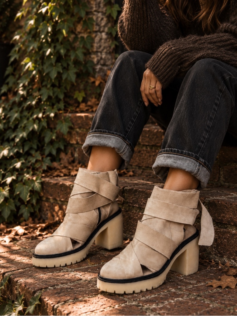 FREE PEOPLE Bohemian Tan Suede Blake Strappy Platform Statement Boots, 39